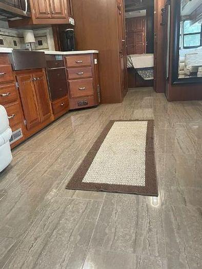 Used 2007 Fleetwood Revolution LE 40E