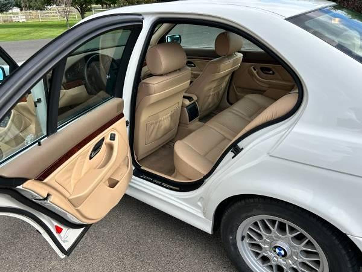 Used 1999 BMW 528i
