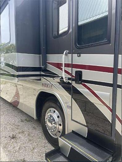 Used 2004 Country Coach Intrigue Montage
