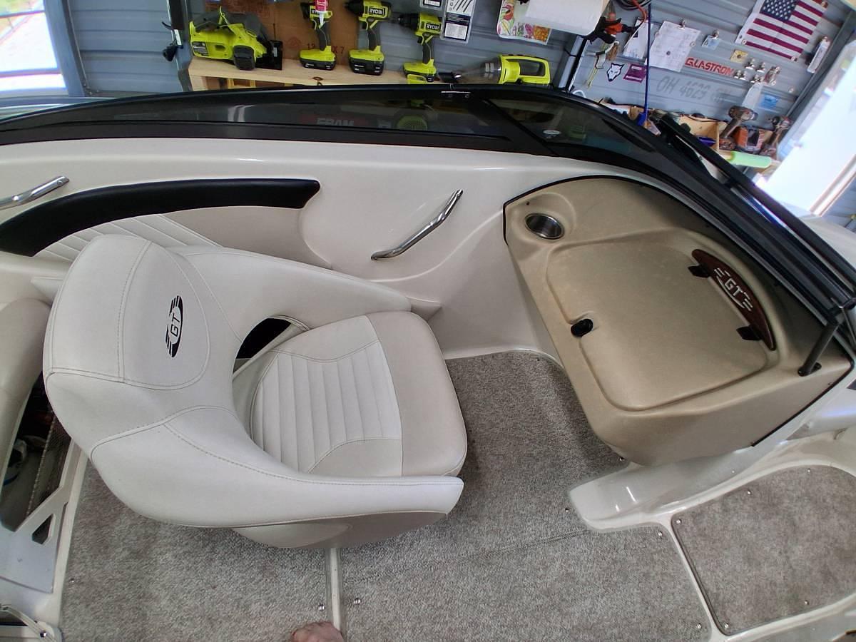Used 2008 Glastron Mercruiser