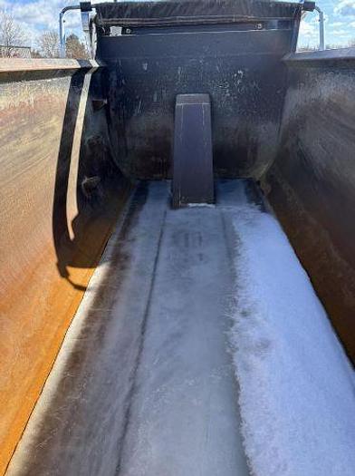 Used 2022 KENWORTH T880S