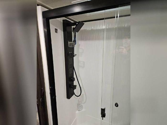 Used 2021 Grand Design Momentum 376TH