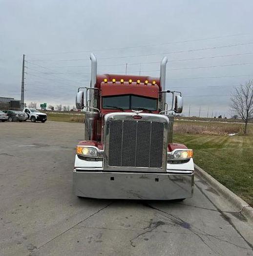 Used 2019 Peterbilt 389