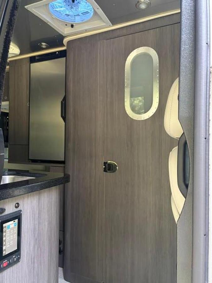 Used 2023 Airstream Interstate 19