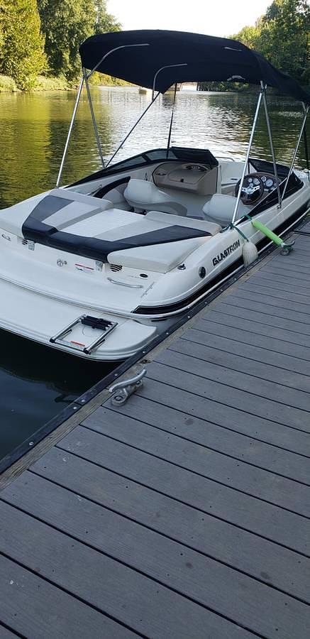 Used 2008 Glastron Mercruiser