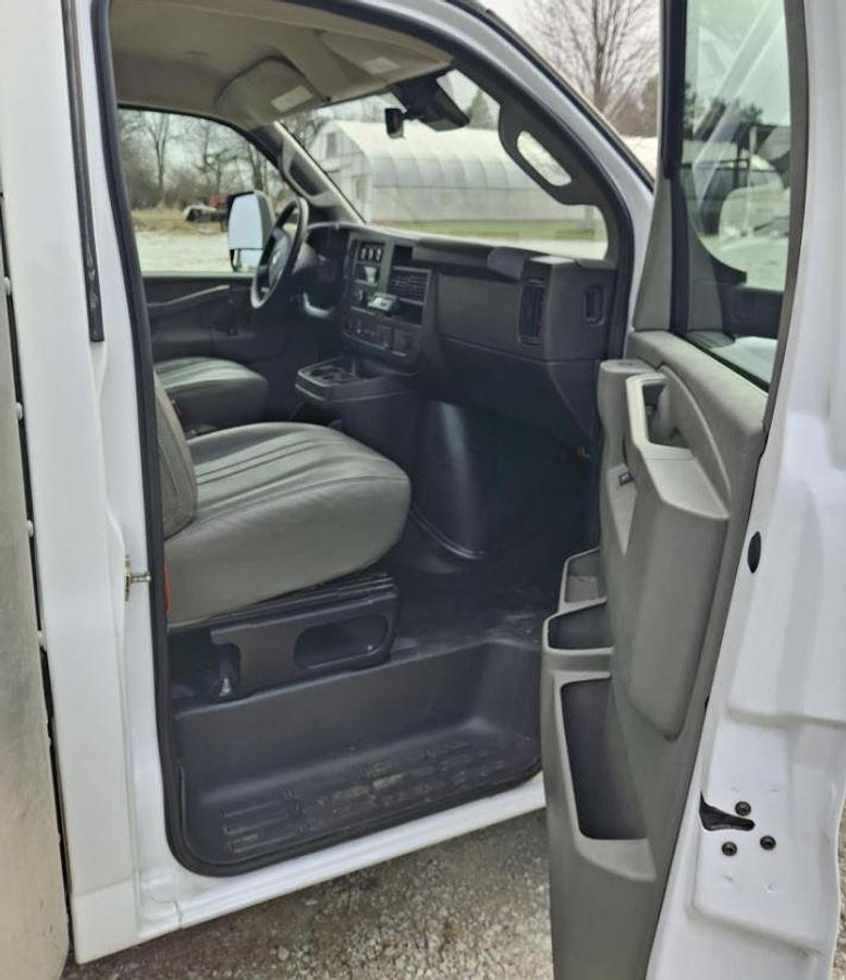 Used 2024 GMC Savana G3500