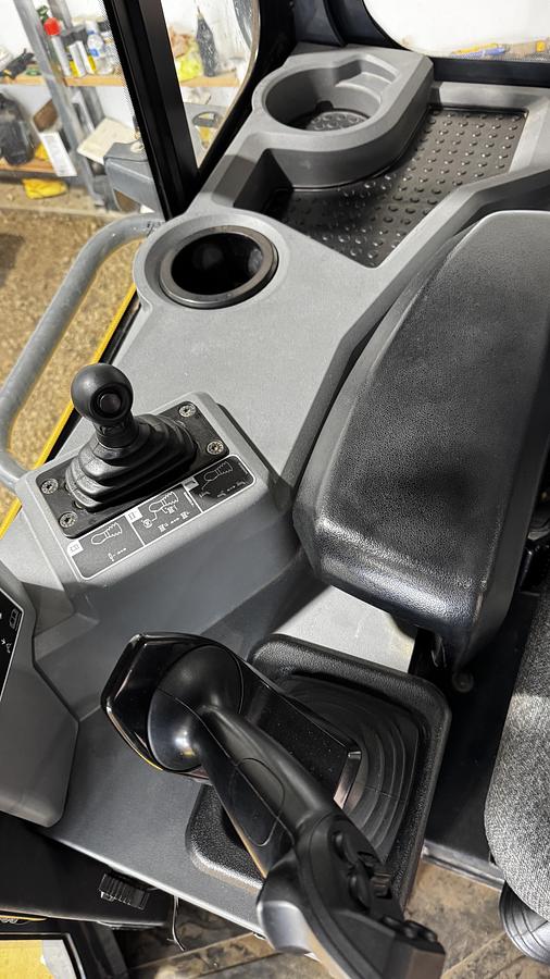 Used 2022 John Deere 700L XLT Crawler Dozer