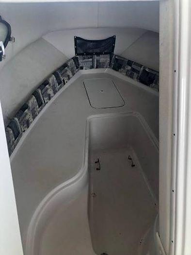 Used 2001 Pro Line 20 ft Walk Around