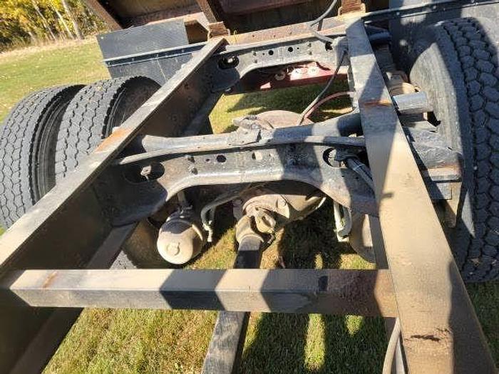 Used 1990 INTERNATIONAL 4900 Grain Truck