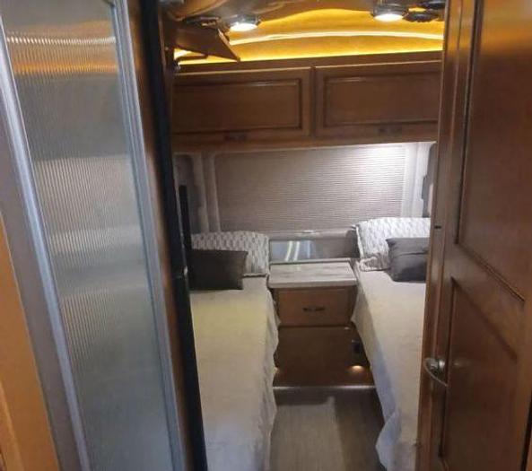 Used 2020 Airstream Classic 30RBT