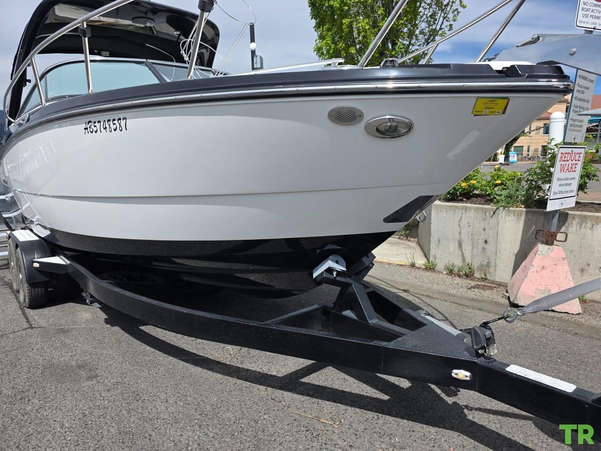 Used 2015 Monterey Cuddy Cabin