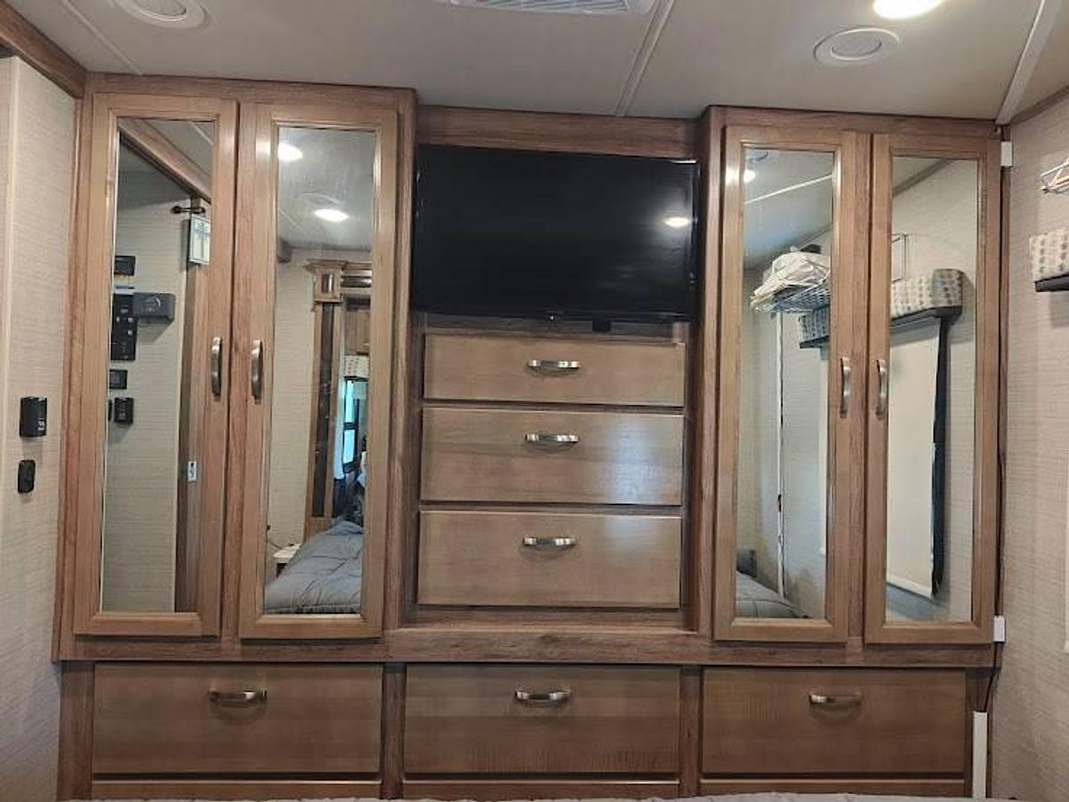 Used 2020 Jayco Precept 31UL Class A Motorhome