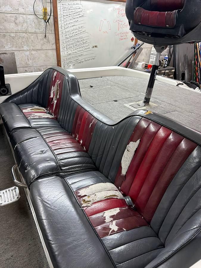 Used 1994 Champion Elite 191