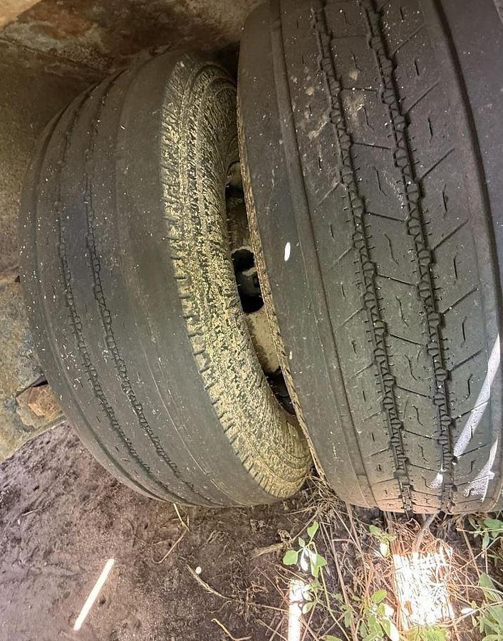 Used 2022 PJ 35Ft Gooseneck Dovetail Flatbed Trailer