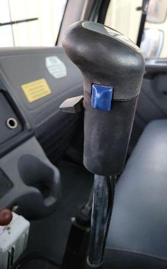 Used 2006 Freightliner BUSINESS CLASS M2 106