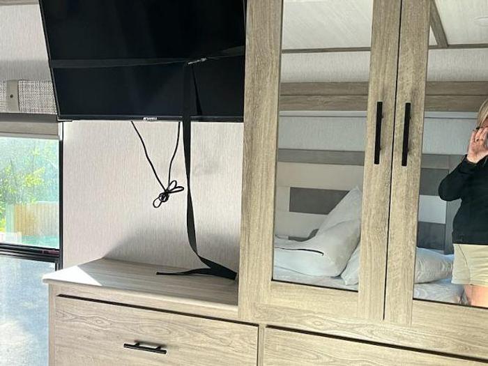 Used 2022 Forest River Salem Hemisphere Elite 36FL