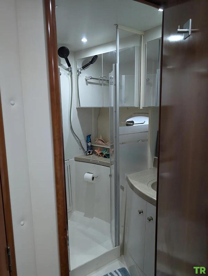 Used 2002 Carver 346 Motor Yacht