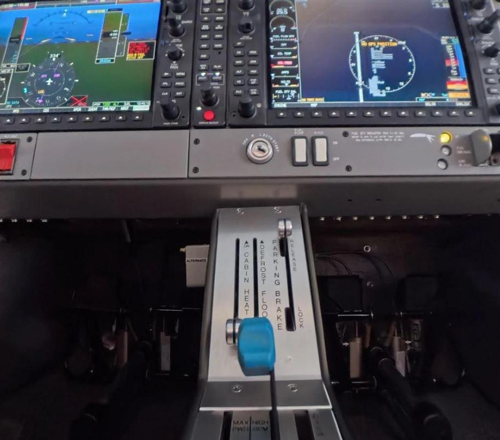 Used 2008 Diamond DA40 XLS