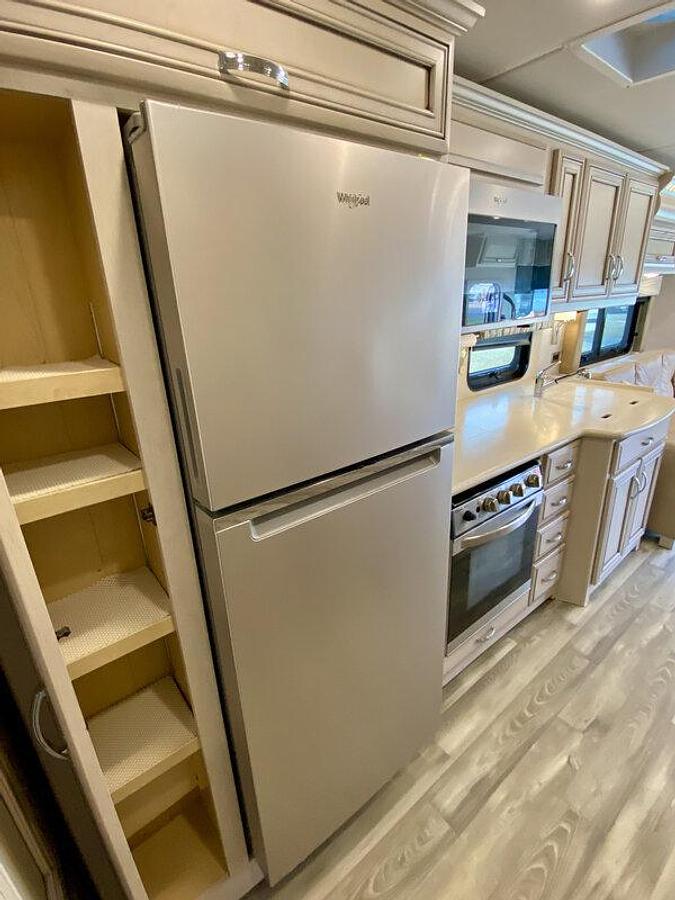 Used 2021 Newmar Bay Star 3226 Class A Motorhome