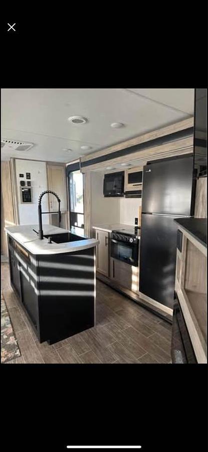 Used 2022 Forest River Cherokee Alpha Wolf 33BHL