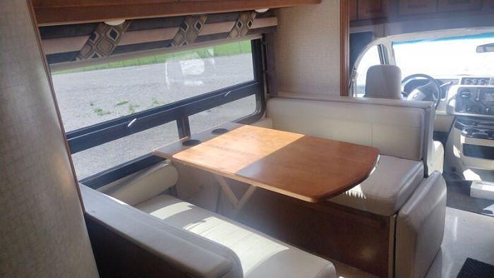 Used 2016 Itasca Cambria 27K