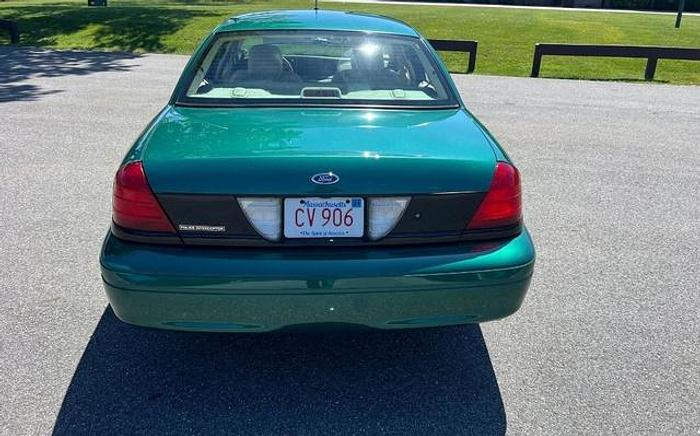 Used 2008 Ford Crown Victoria Police Interceptor