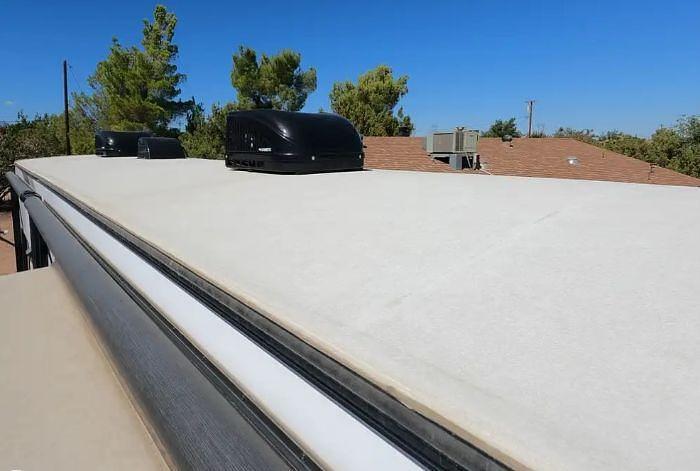 Used 2020 Dutchmen Voltage 3635