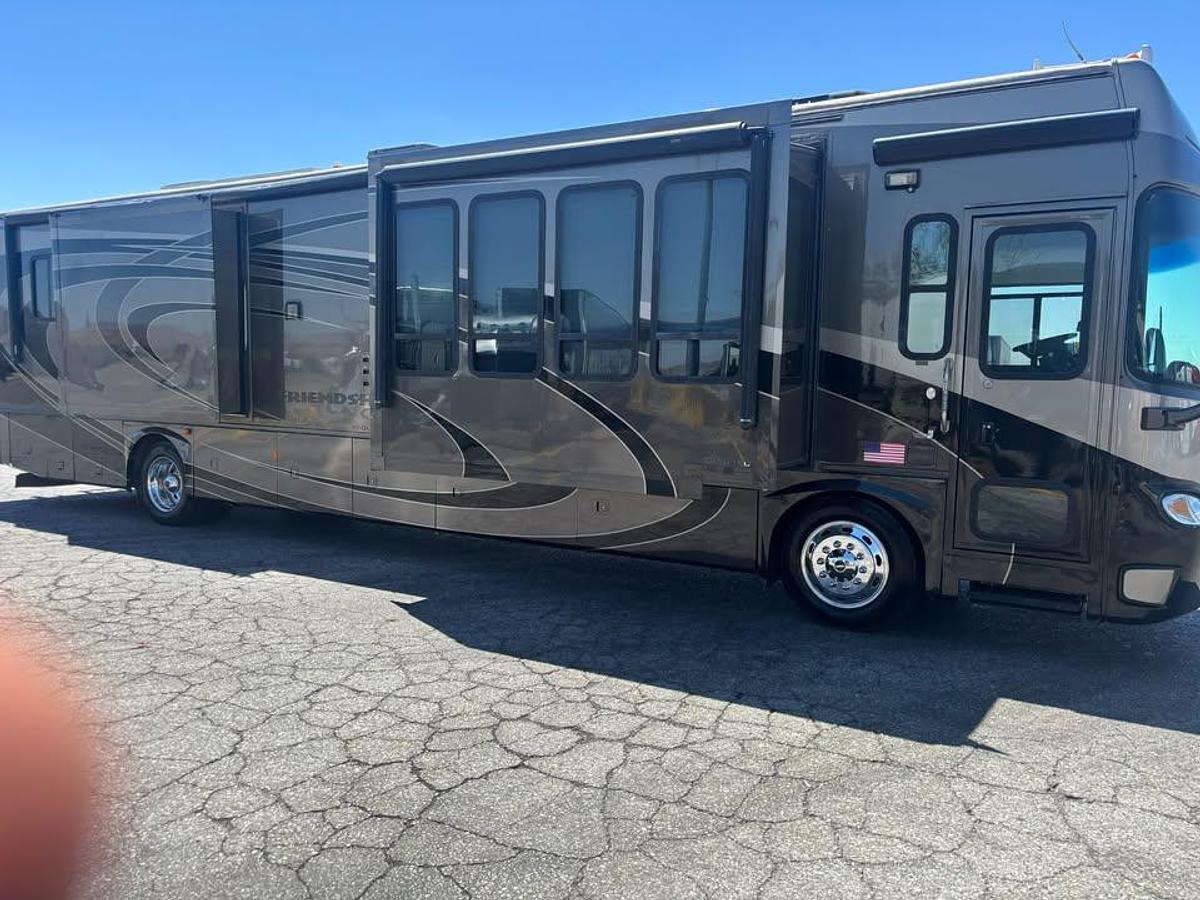 Used 2007 Gulf Stream Coach Friendship G8 8412 Class A Motorhome