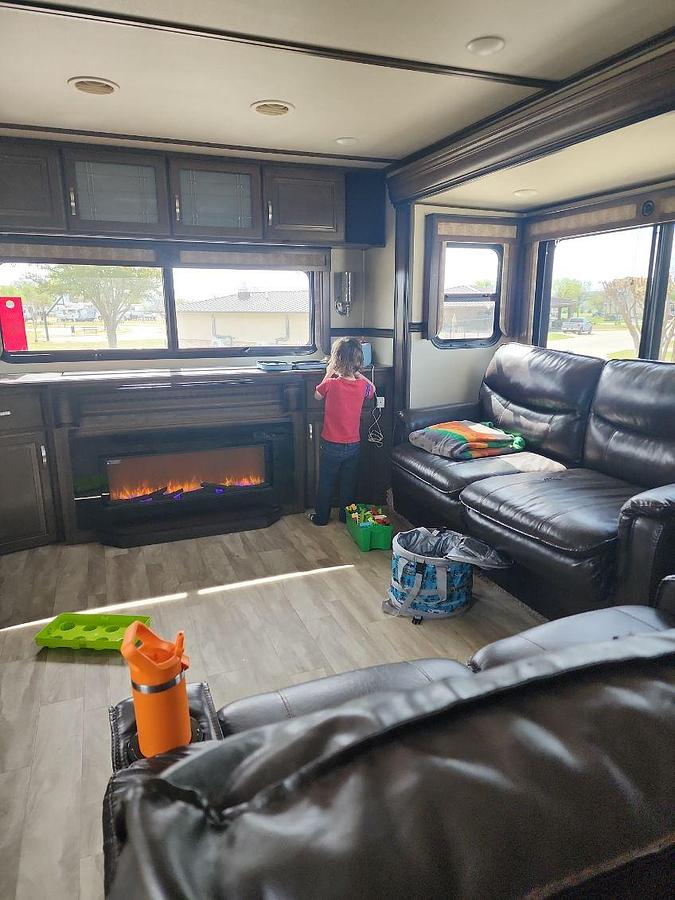Used 2019 Grand Design Solitude 375res