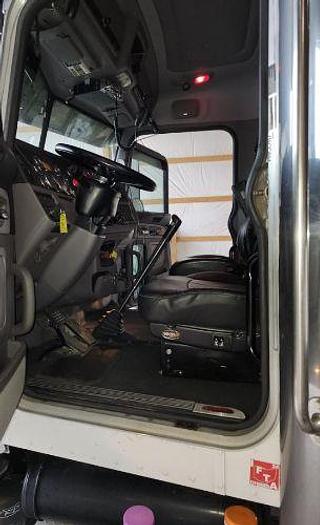 Used 2017 Peterbilt 389