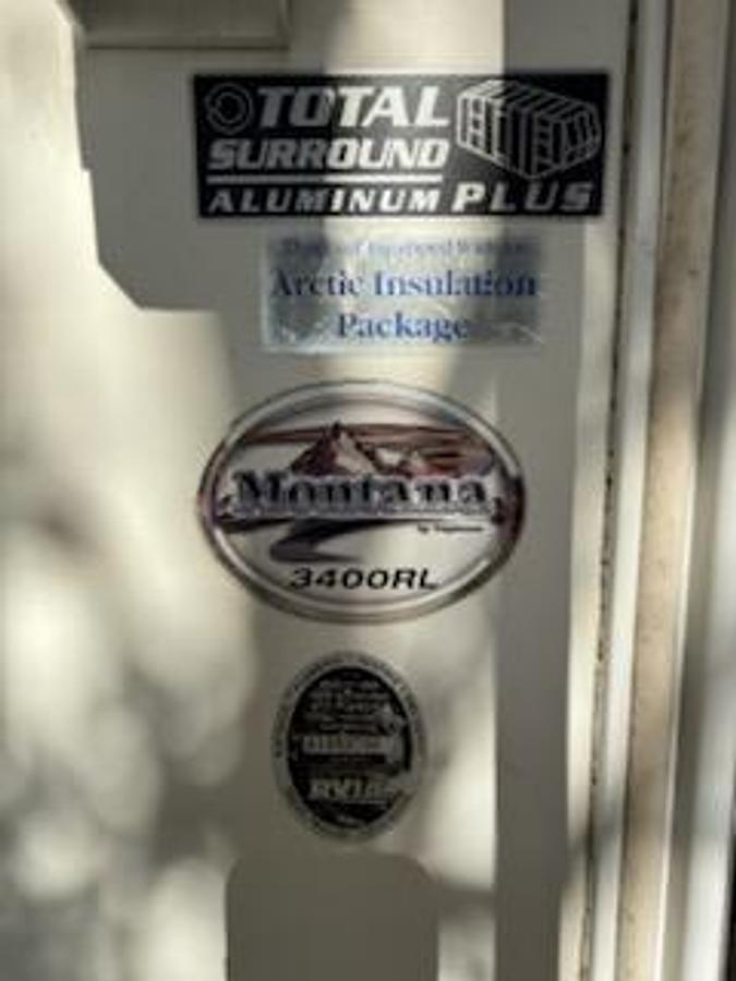 Used 2007 Keystone Montana 3400RL