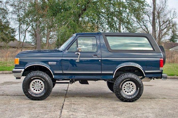 Used 1990 Ford Bronco XLT
