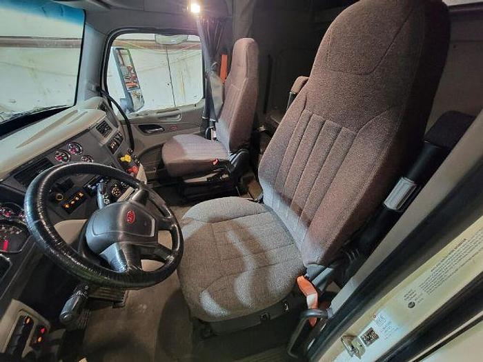 Used 2019 Peterbilt 579
