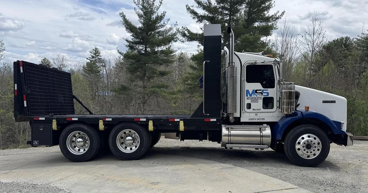 Used 2016 Kenworth T800