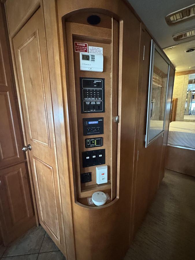 Used 2007 Gulf Stream Tourmaster M-40F Class A Motorhome