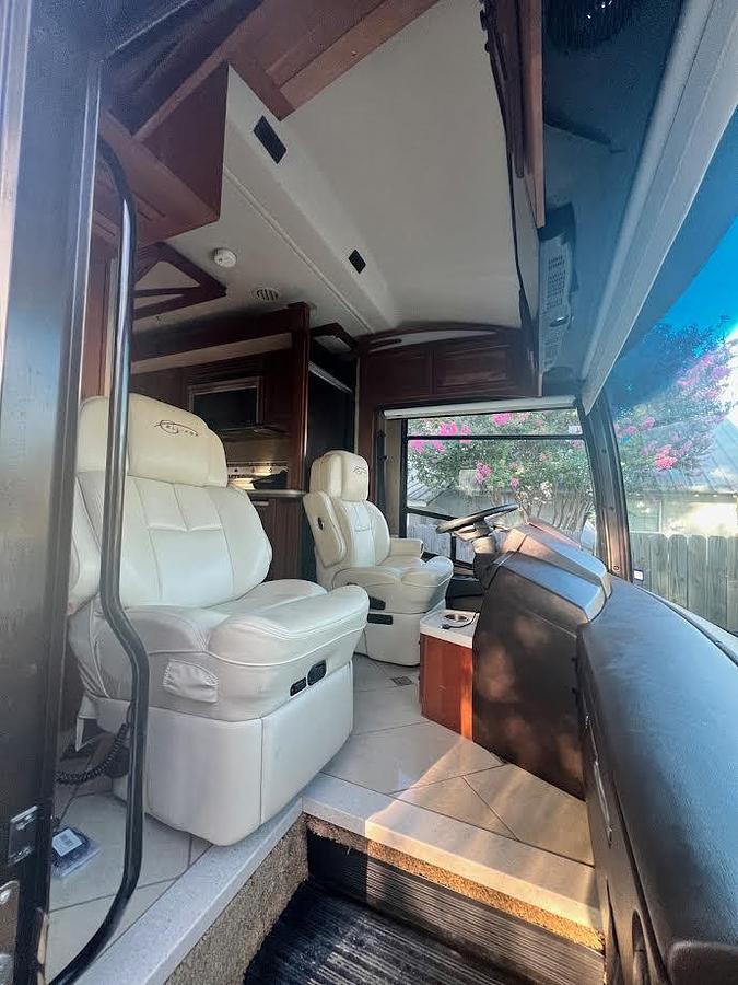 Used 2014 Itasca Meridian 42GQ Class A Motorhome