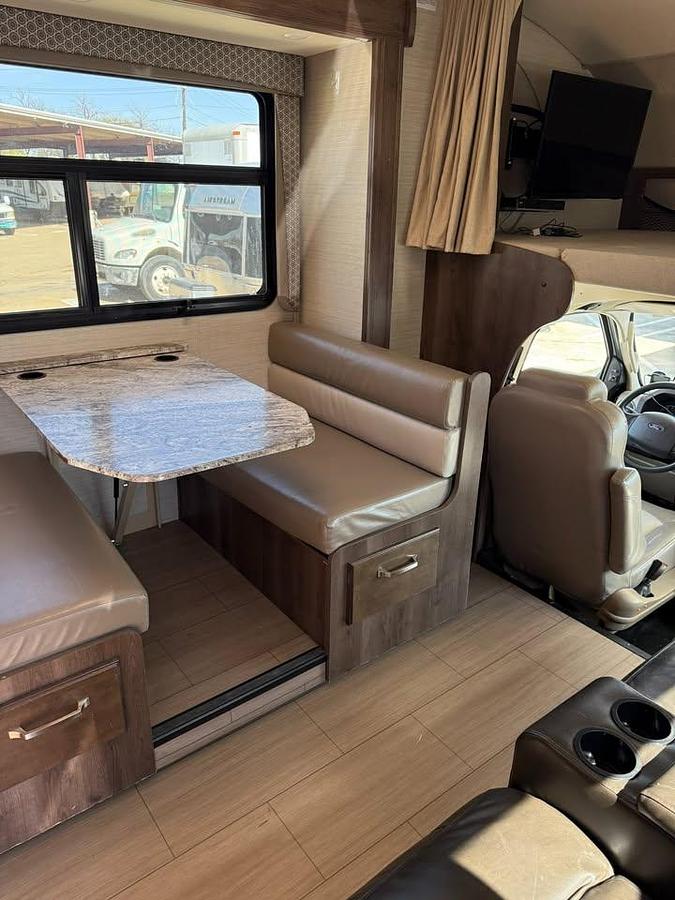 Used 2018 Jayco Greyhawk 30X