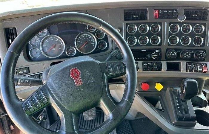 Used 2017 KENWORTH T680 Fresh Overhaul