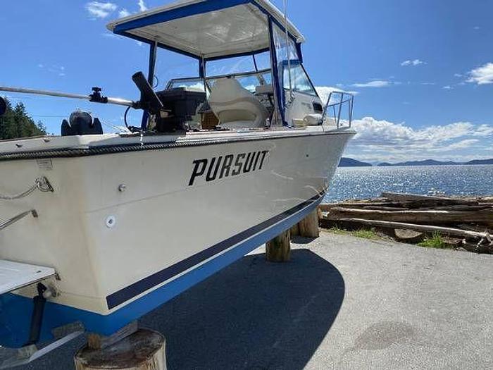 Used 1984 Pursuit 2600