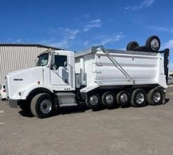 Used 2006 KENWORTH T800