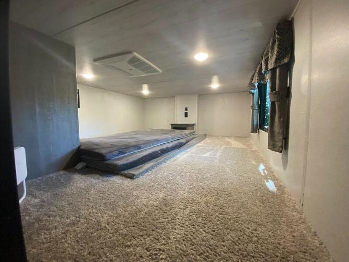 Used 2021 Keystone Residence 401LOFT