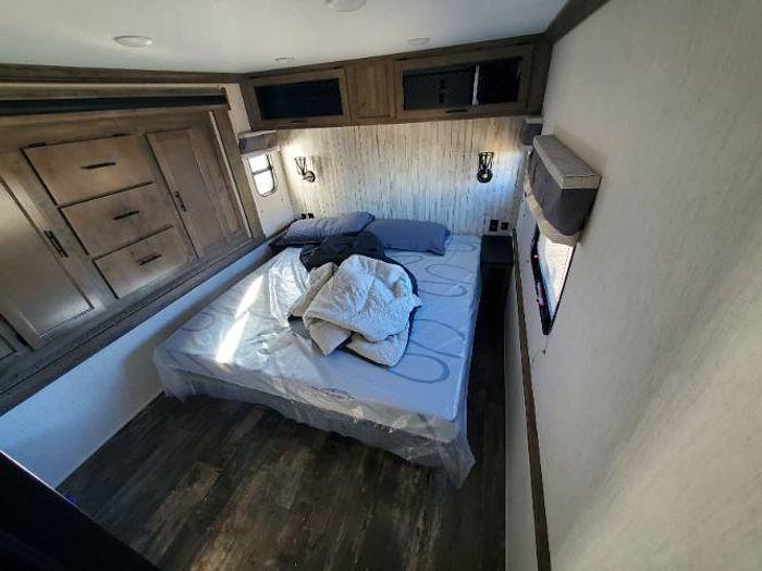 Used 2021 Forest River Sabre 37FLL