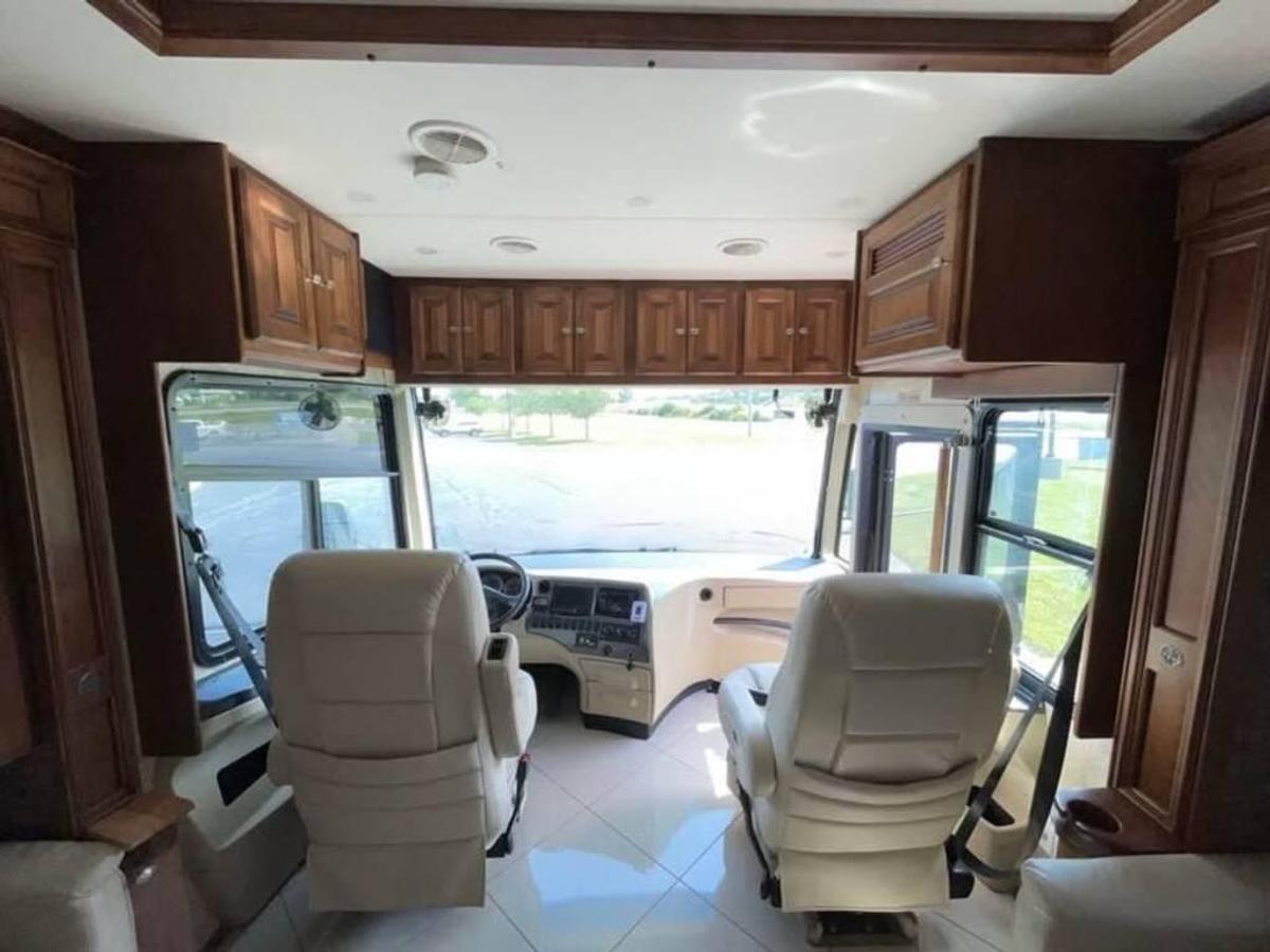 Used 2011 Tiffin Phaeton 40QKH