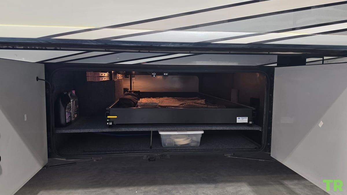 Used 2017 Winnebago Grand Tour 45RL