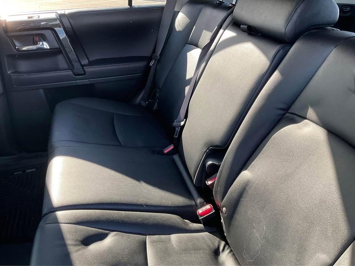 Used 2020 4 RUNNER VENTURE SUV