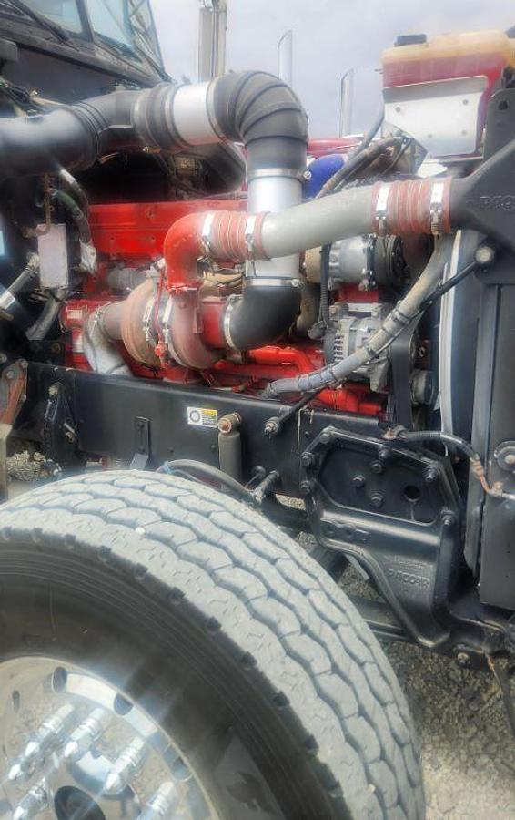 Used 2010 PETERBILT 388 Dump Truck