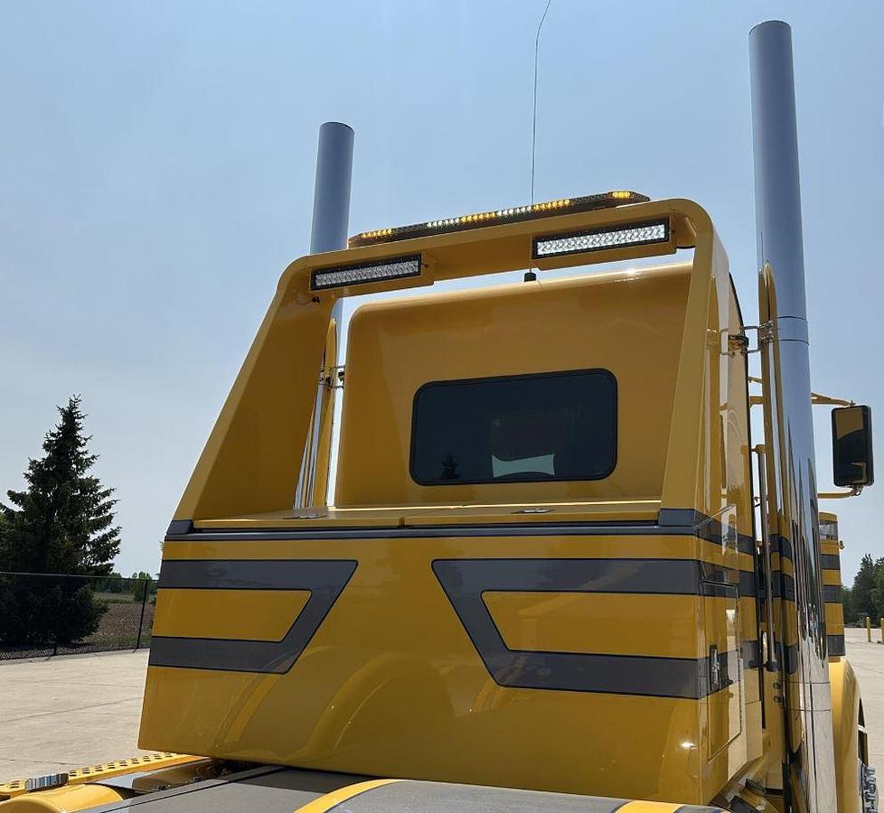 Used 2020 KENWORTH W900 & 2024 TRAIL KING TK110HDG