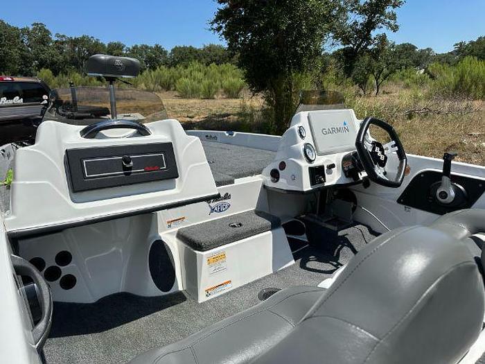 Used 2022 Basscat Pantera