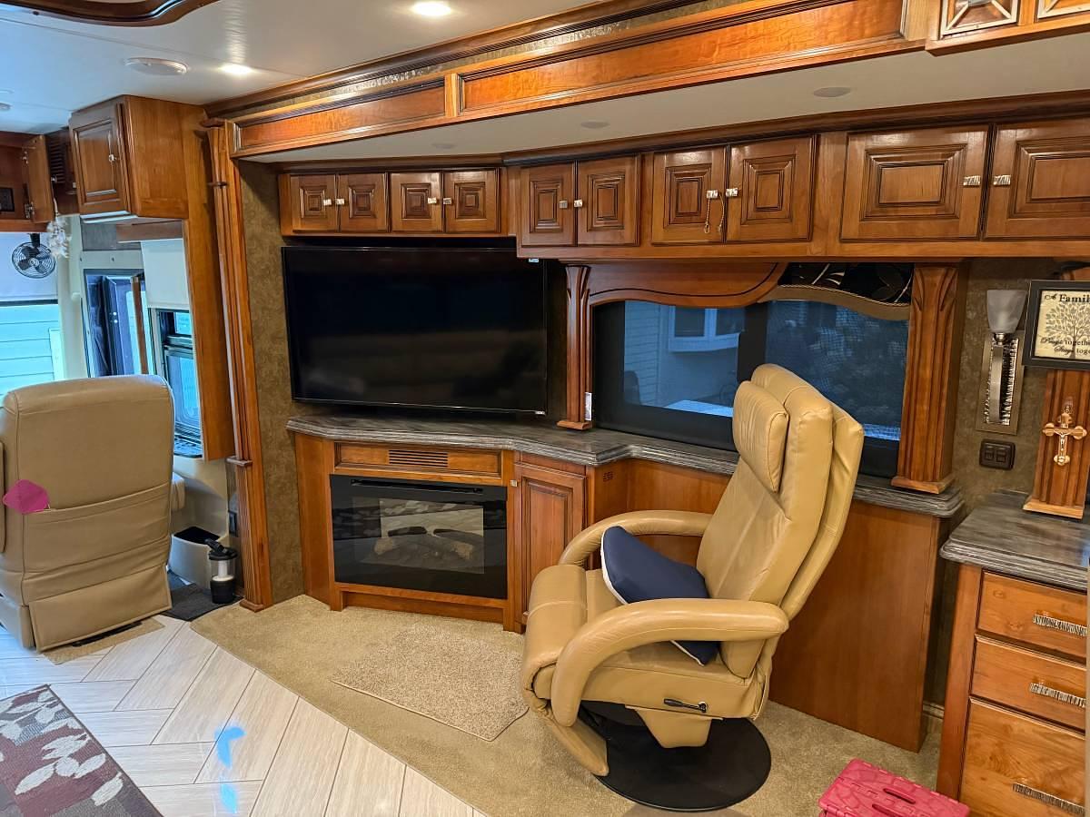 Used 2014 Tiffin Motorhomes Allegro Bus 45LP