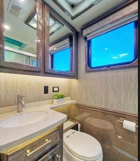 Used 2020 Entegra Coach Aspire 44R